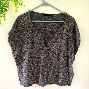 American Eagle Women’s gray top